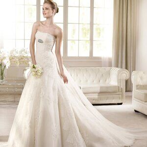 San Patrick by Pronovias Wedding Dress Riaza